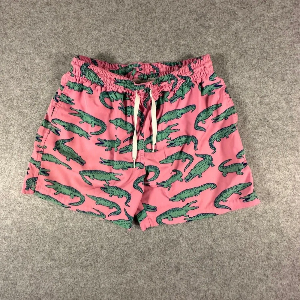Chubbies Swim Trunks Medium Pink Mens Alligator Print Swimwear Pool Summer